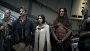 33489727-rebel-moon-teil-kind-des-feuers-mit-charlie-hunnam-michiel-huisman-sofia-boutella-sta...jpg